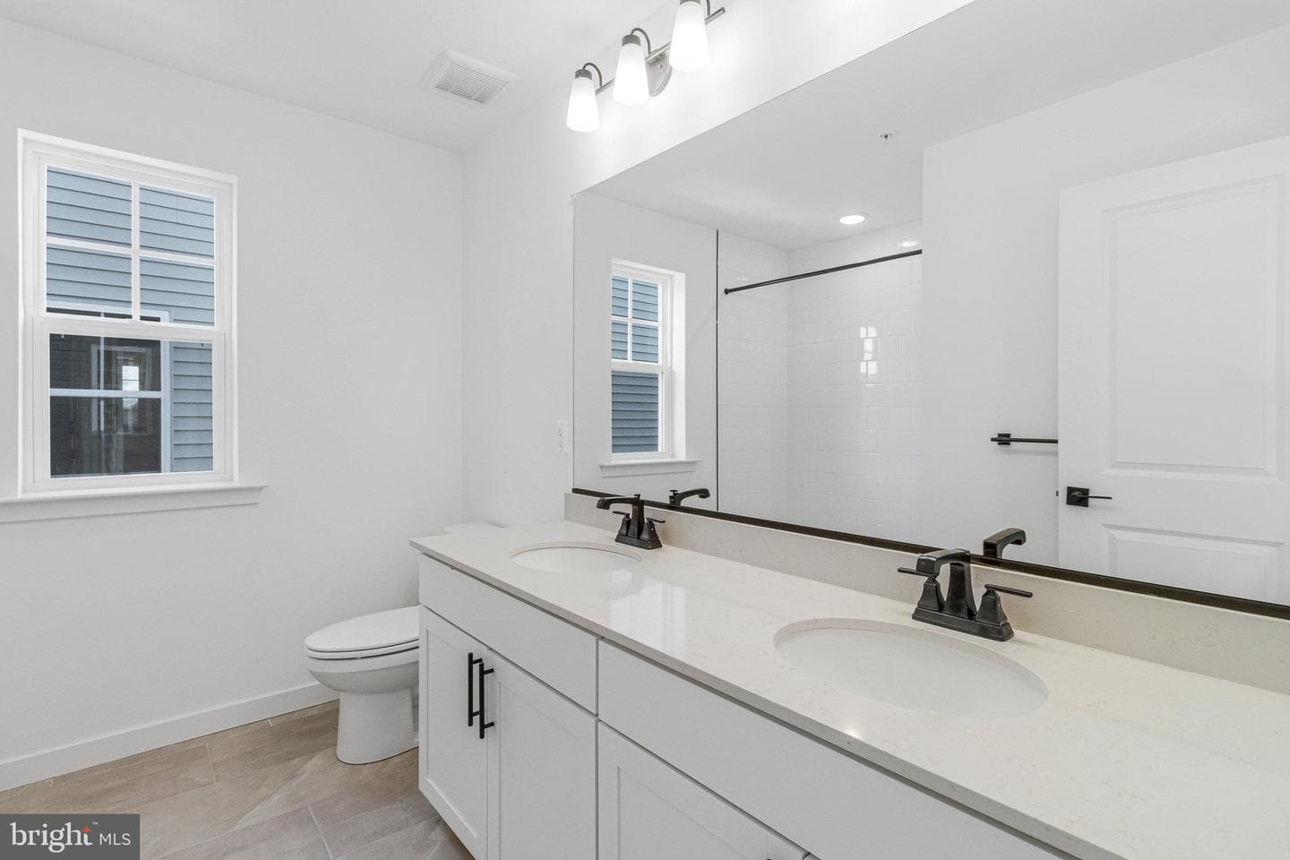 5726 Howard Drive photo 40