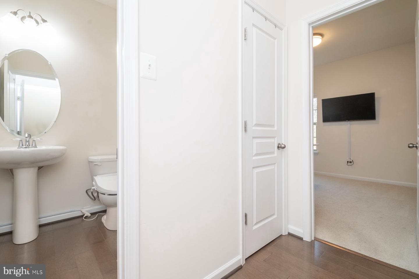 7605 Gigur Drive photo 14