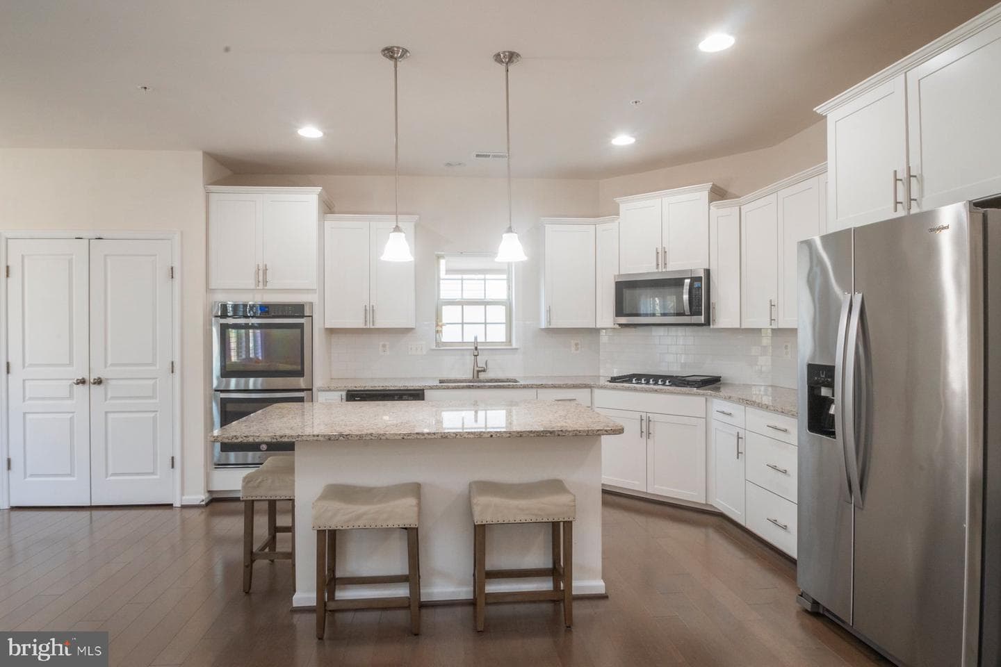 7605 Gigur Drive photo 5