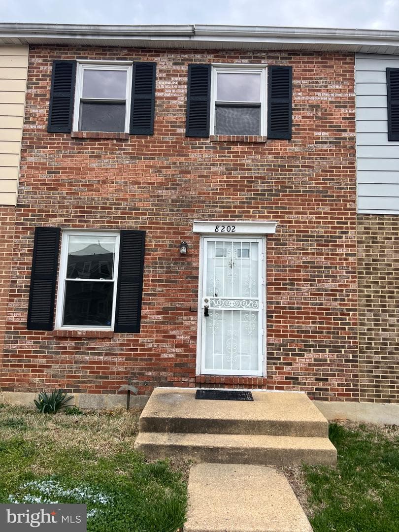 8202 Tomlinson Court, Severn