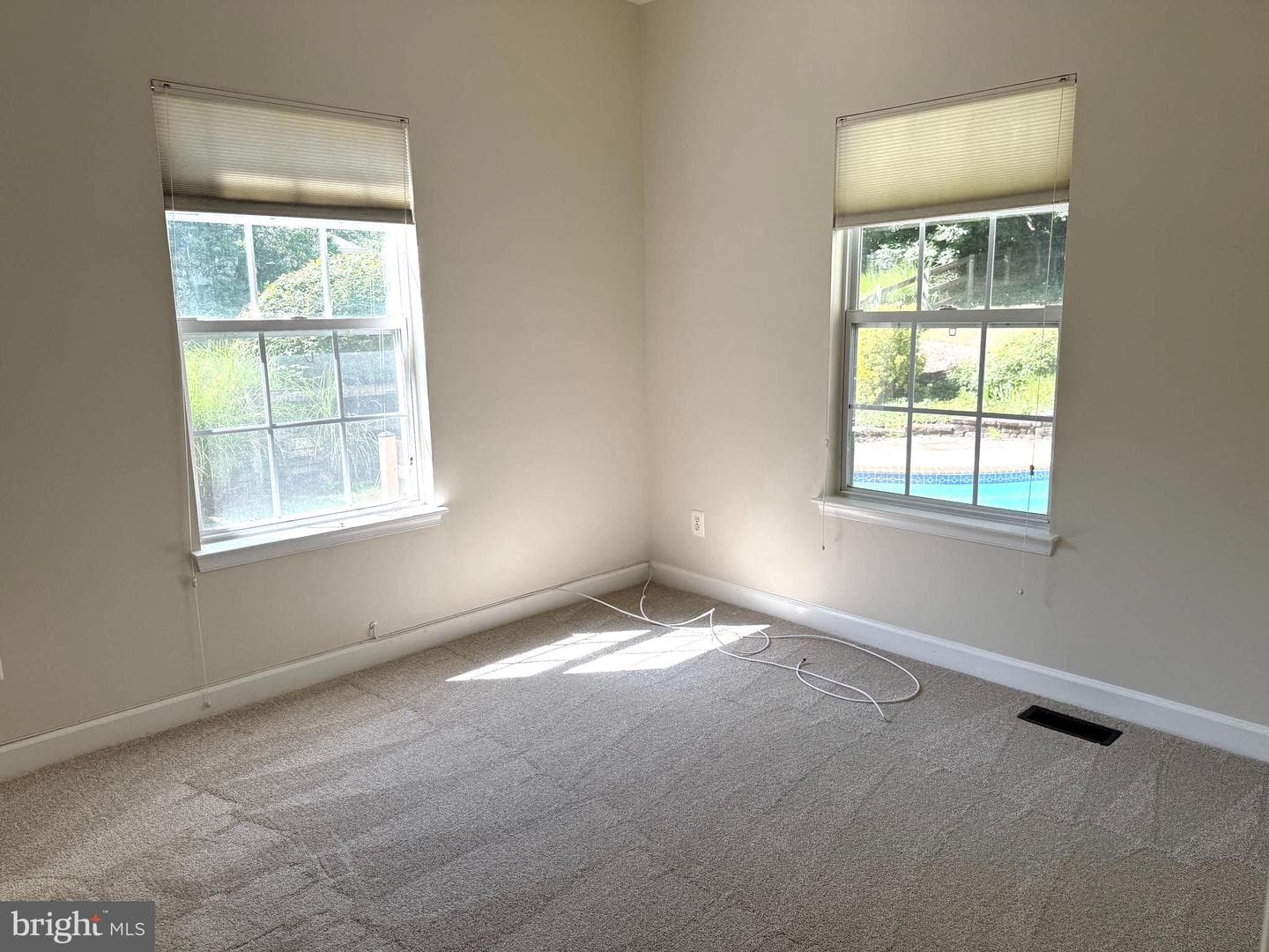3225 Homewood Road photo 10