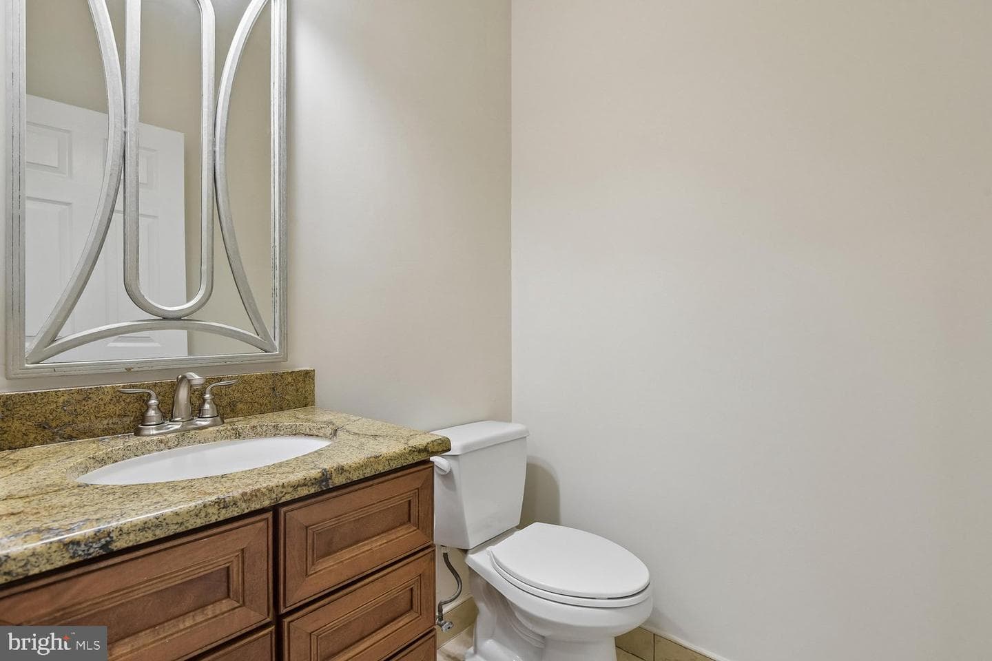 3225 Homewood Road photo 13