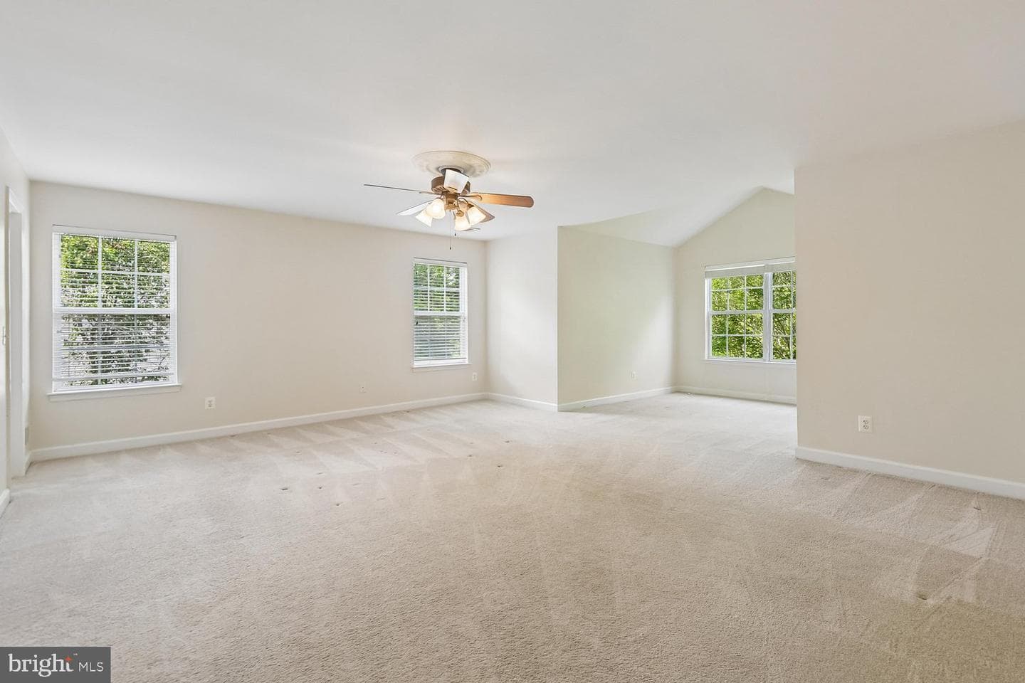 3225 Homewood Road photo 15