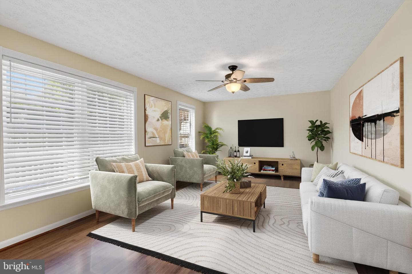 8013 Pink Lily Court photo 10