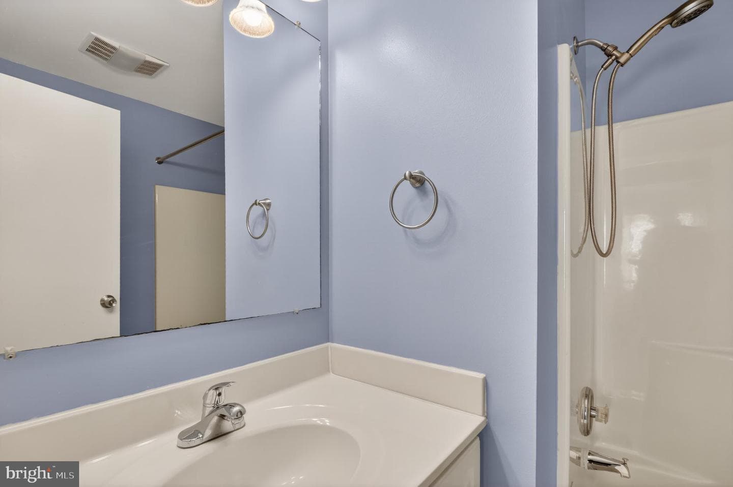 8013 Pink Lily Court photo 25