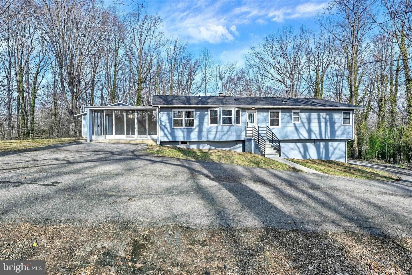 1254 Sheridan Road photo 2