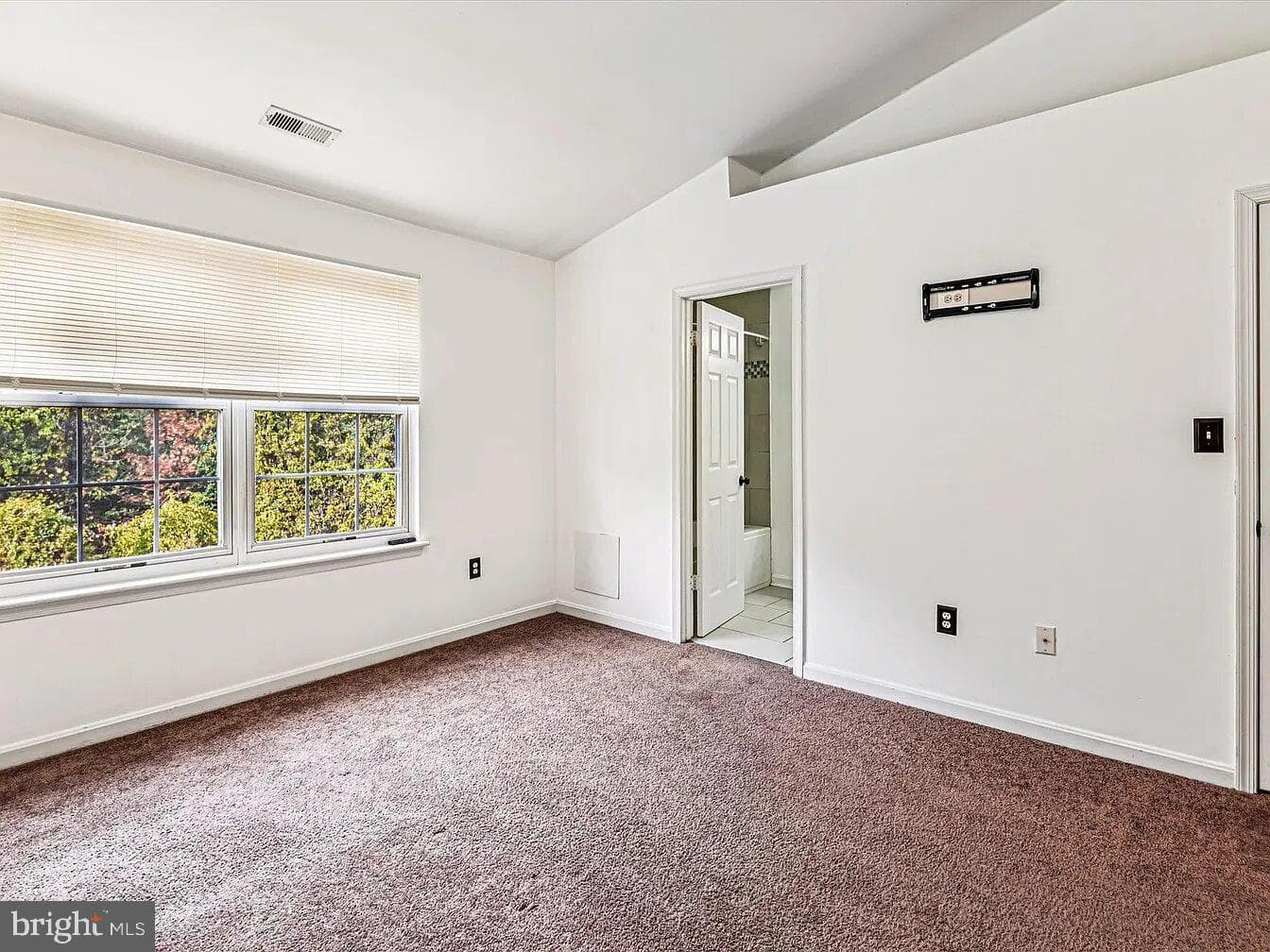 8146 Hazy Dawn Court photo 11