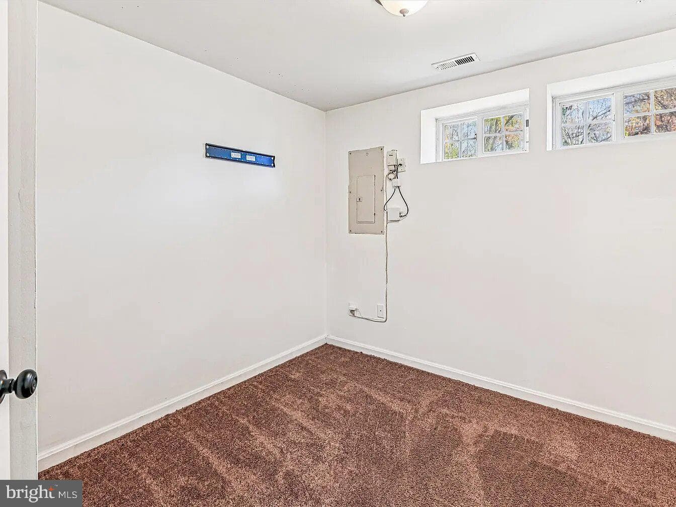 8146 Hazy Dawn Court photo 17