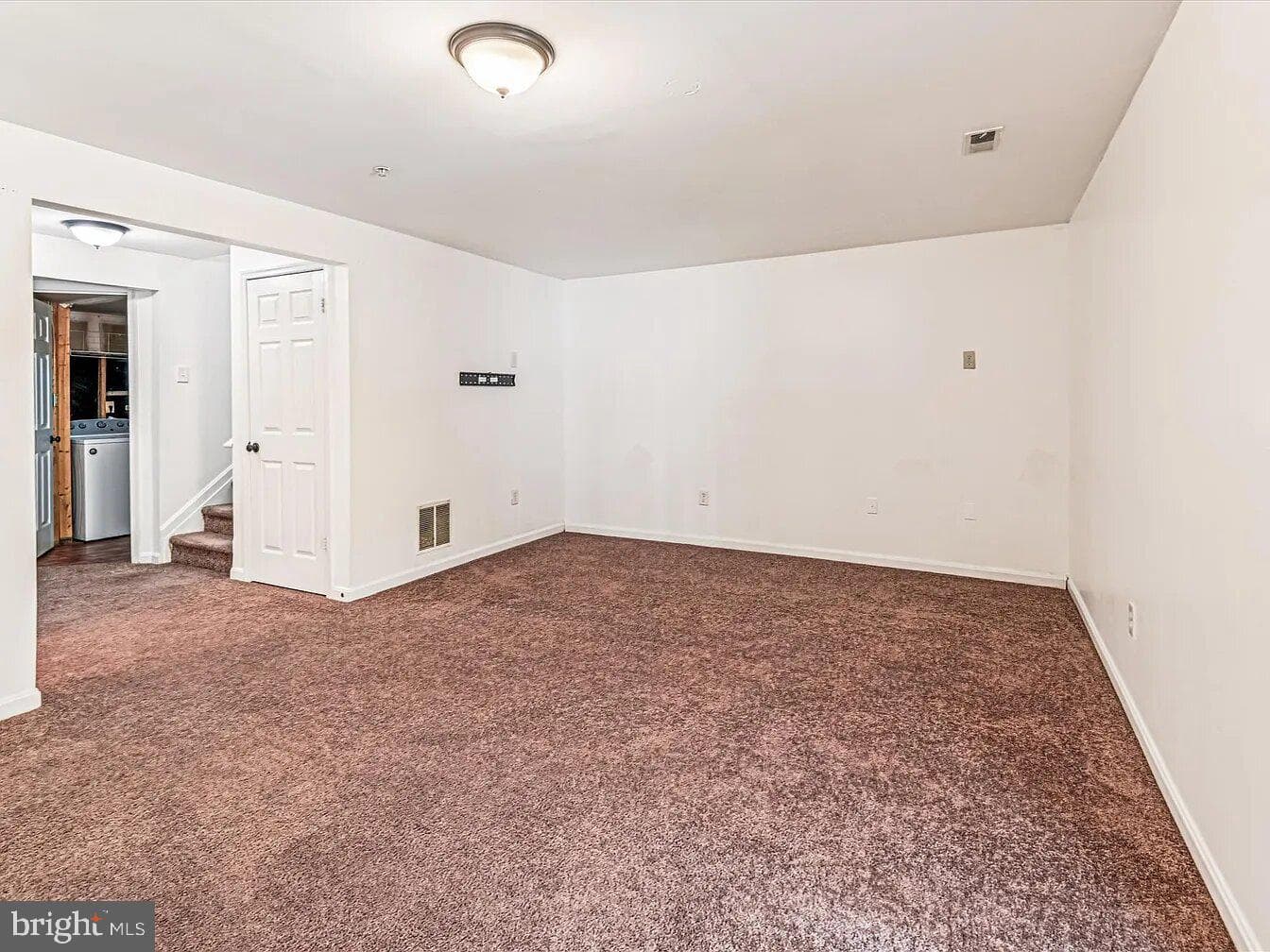 8146 Hazy Dawn Court photo 18