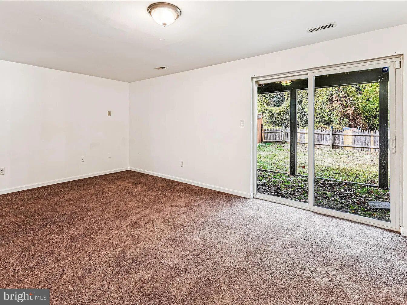 8146 Hazy Dawn Court photo 19