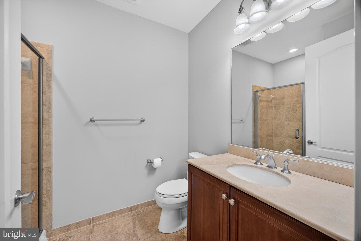 1915 Towne Centre Boulevard #403 photo 38