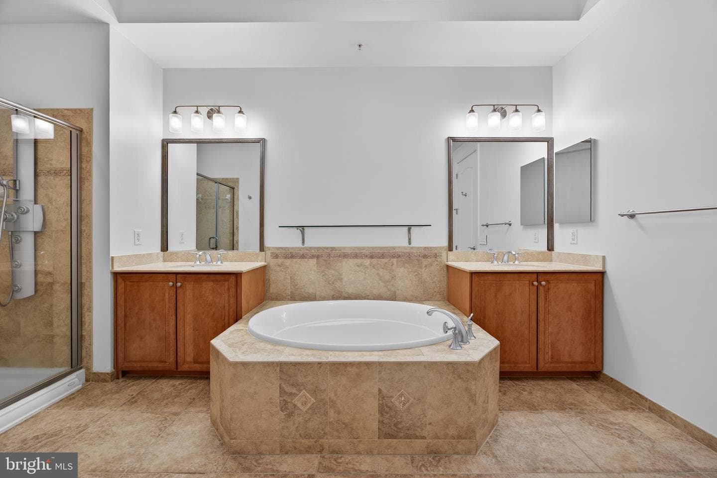 1915 Towne Centre Boulevard #513 photo 31