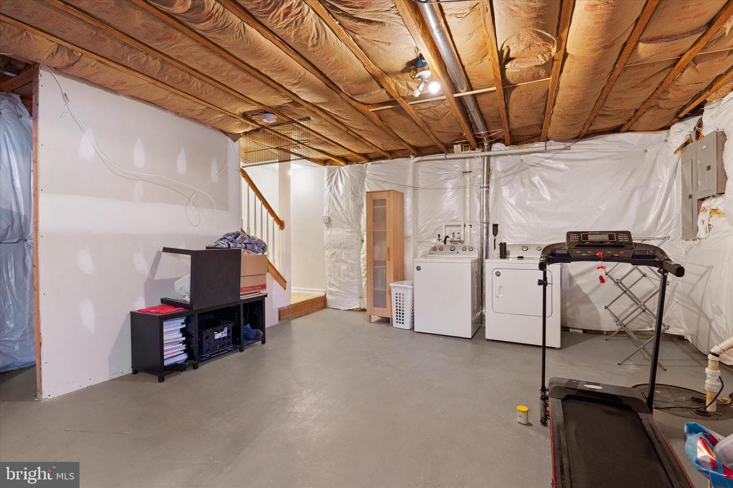 462 Lincoln Drive photo 25