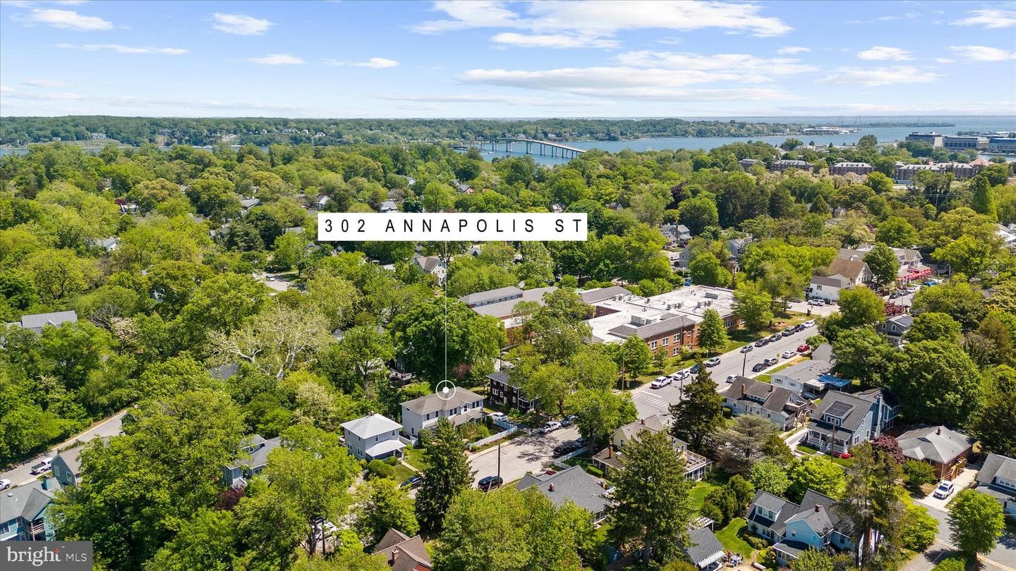 302 Annapolis Street photo 83