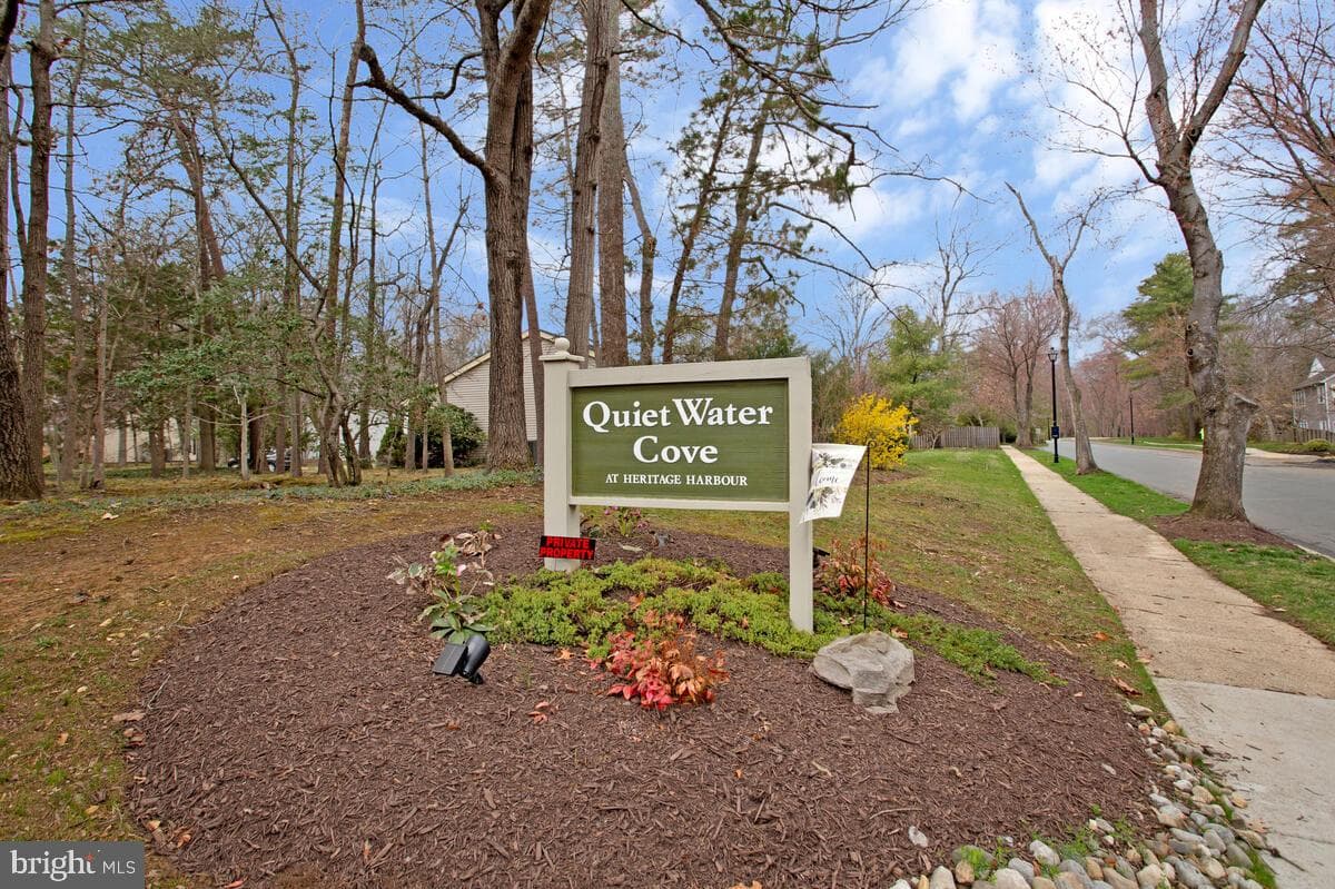 2646 Quiet Water Cove photo 2