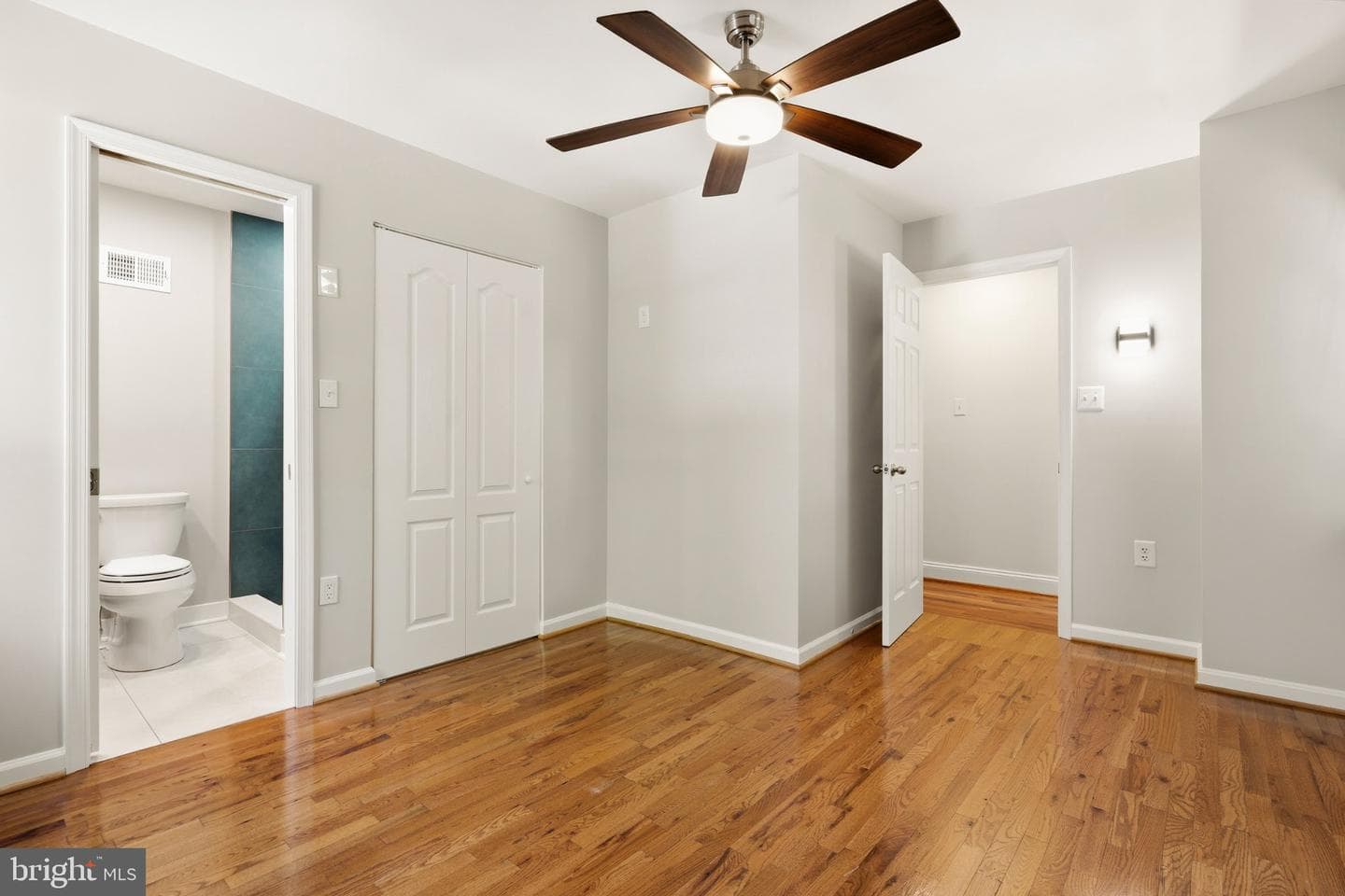 7845 Metacomet Road photo 5