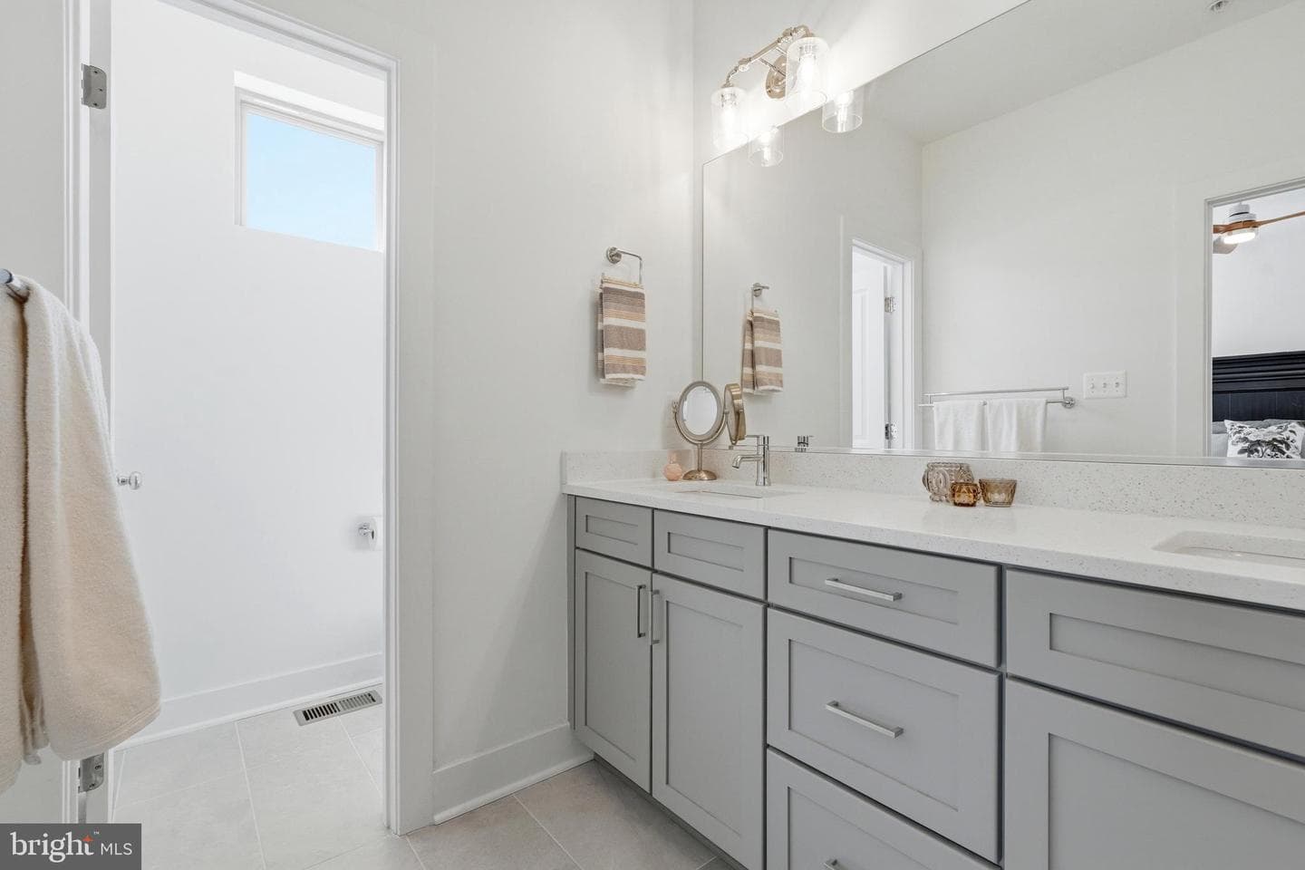 3311 Streamlet Ln photo 32