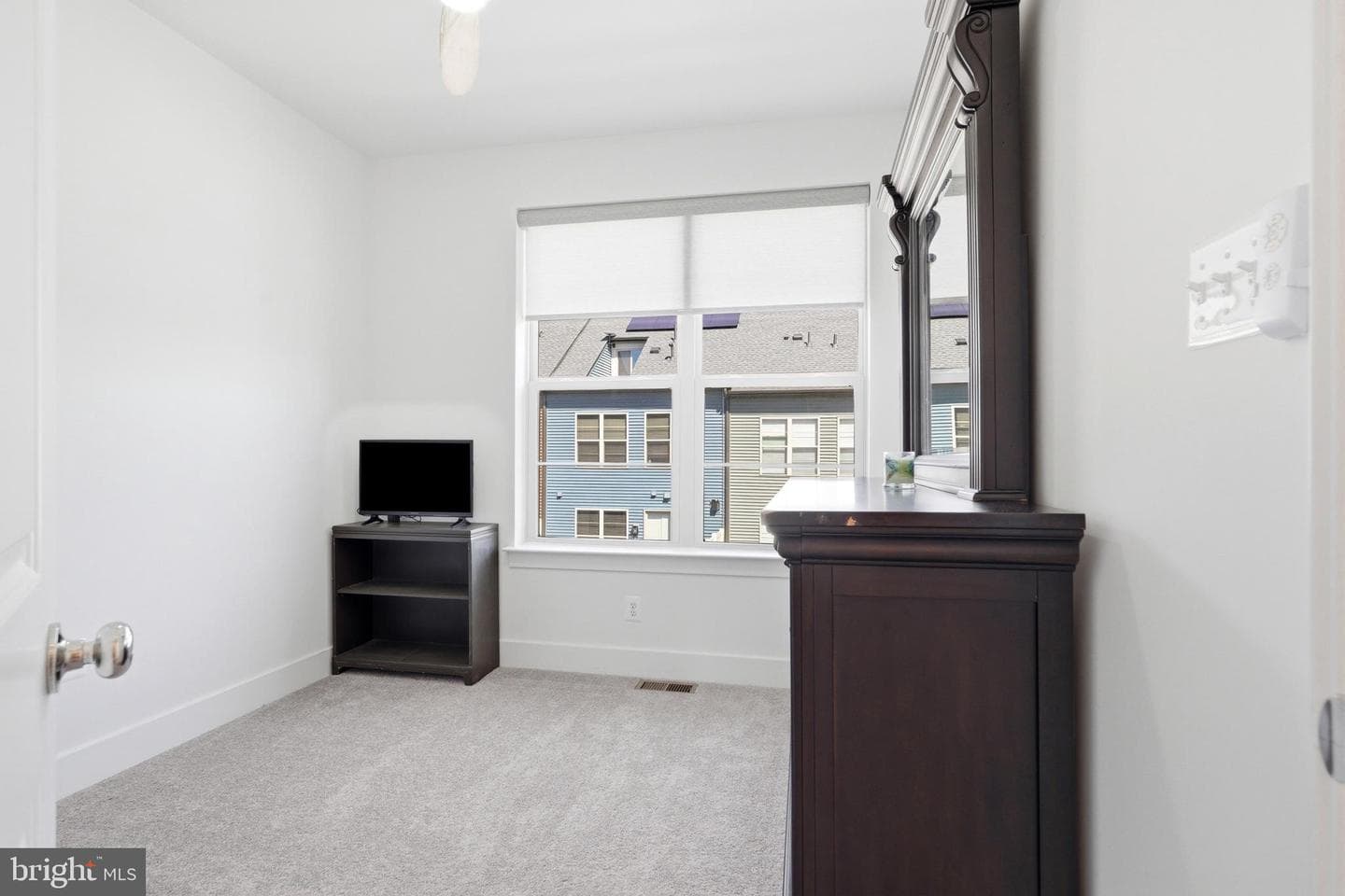 3311 Streamlet Ln photo 37