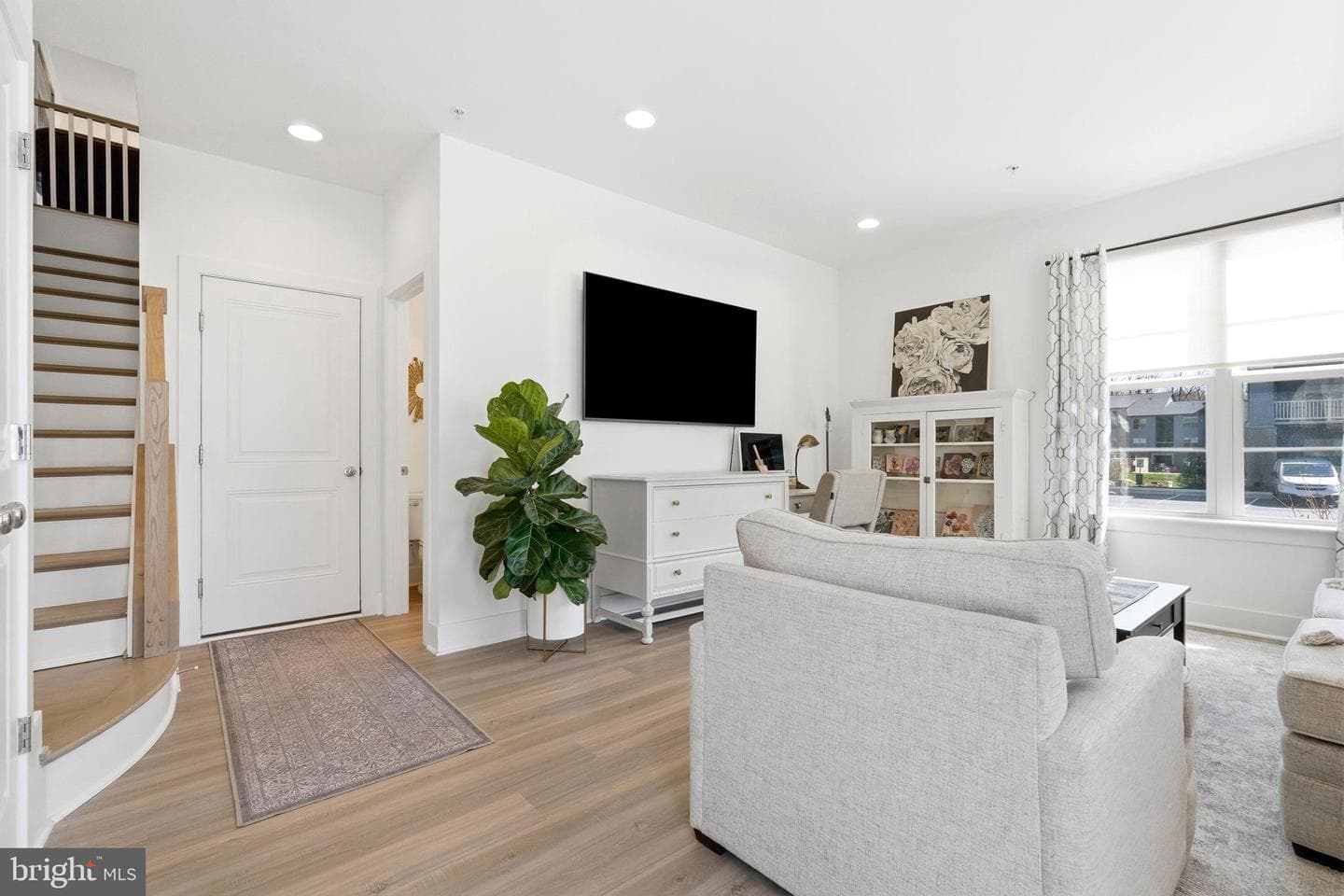 3311 Streamlet Ln photo 9