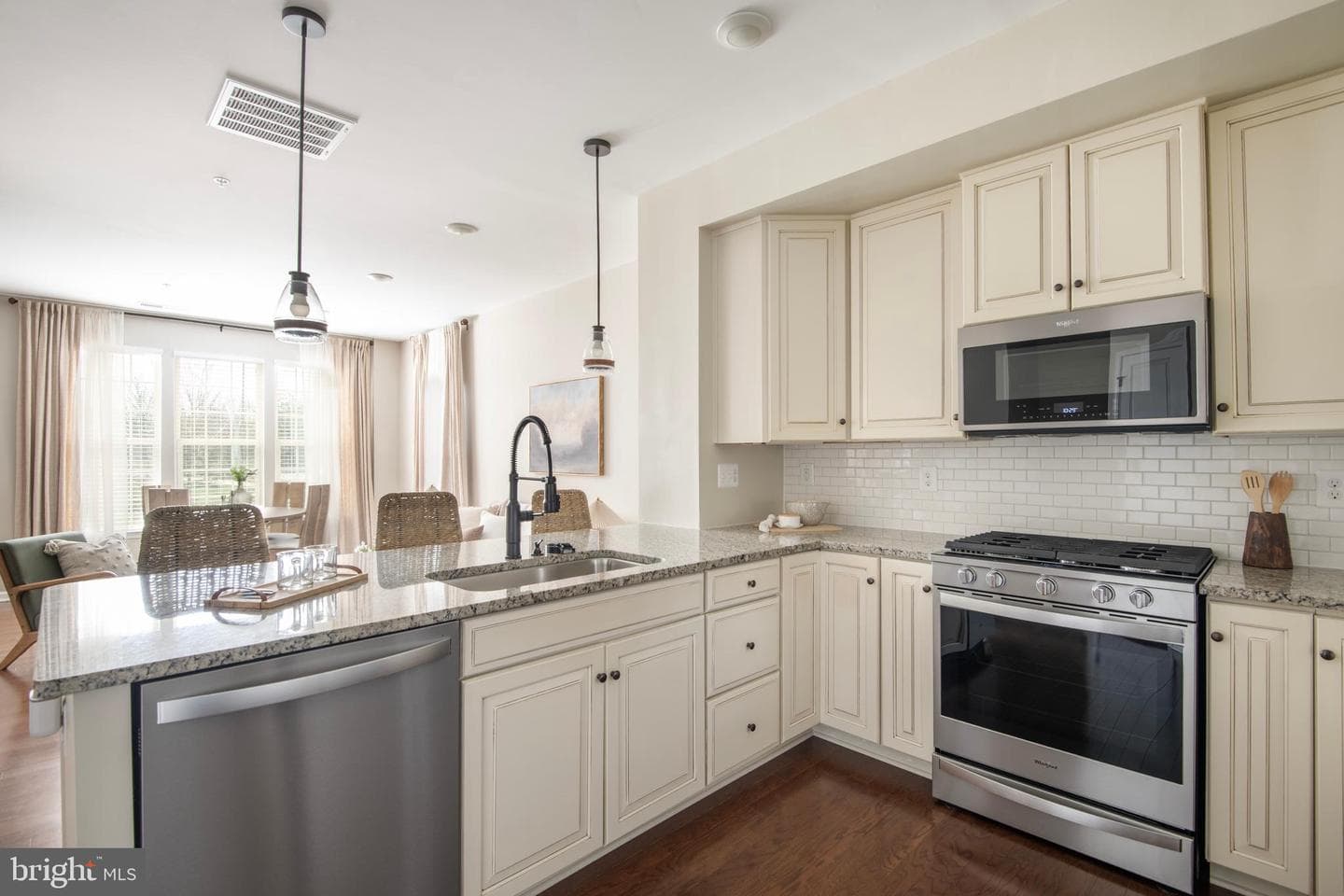 8033 Orchard Grove Road photo 13