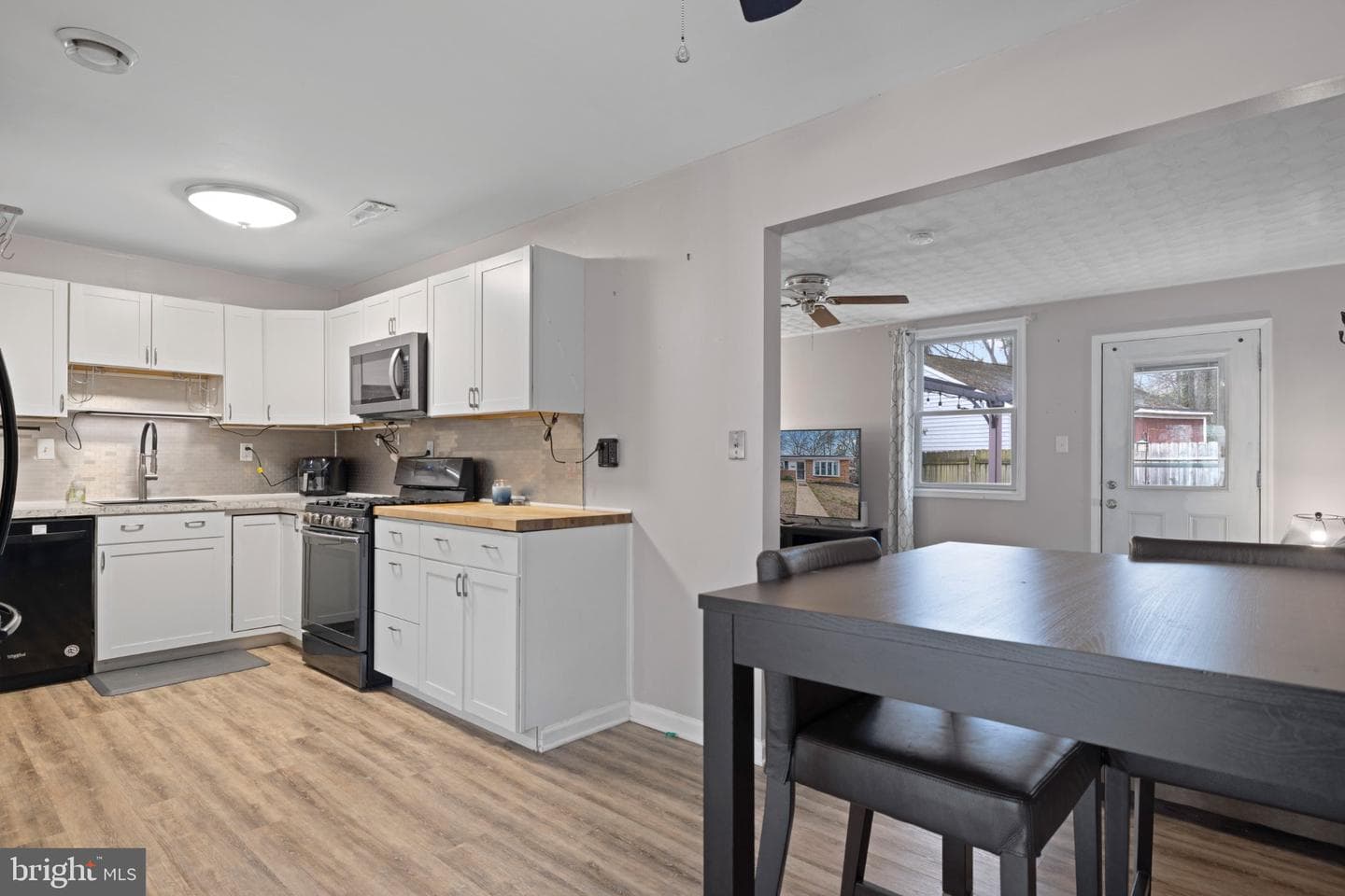 258 Heartwood Court photo 9