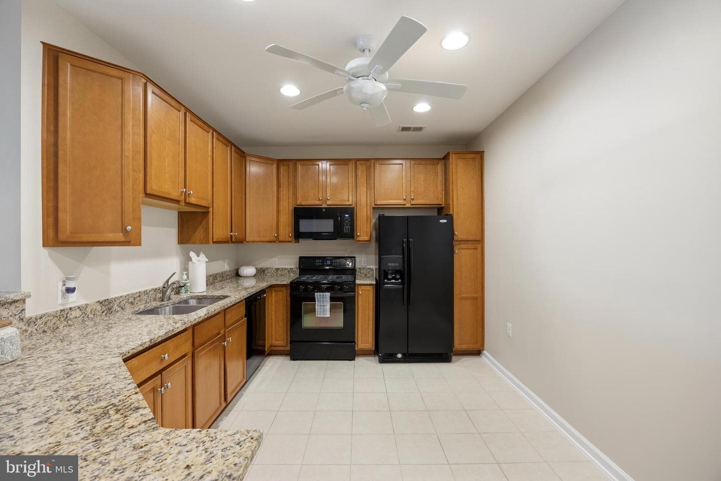 1405 Wigeon Way #202 photo 6