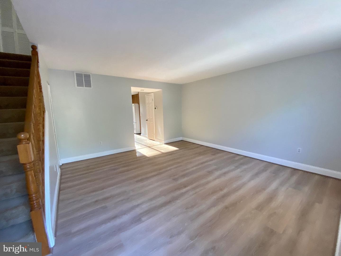 130 Dumbarton Drive photo 20