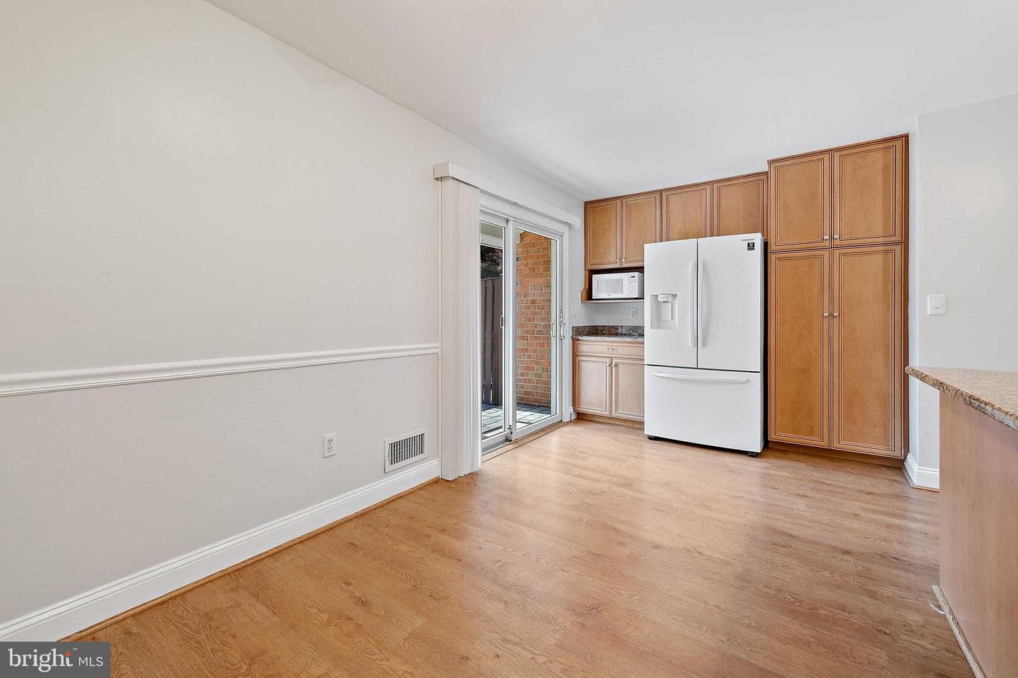 130 Dumbarton Drive photo 6