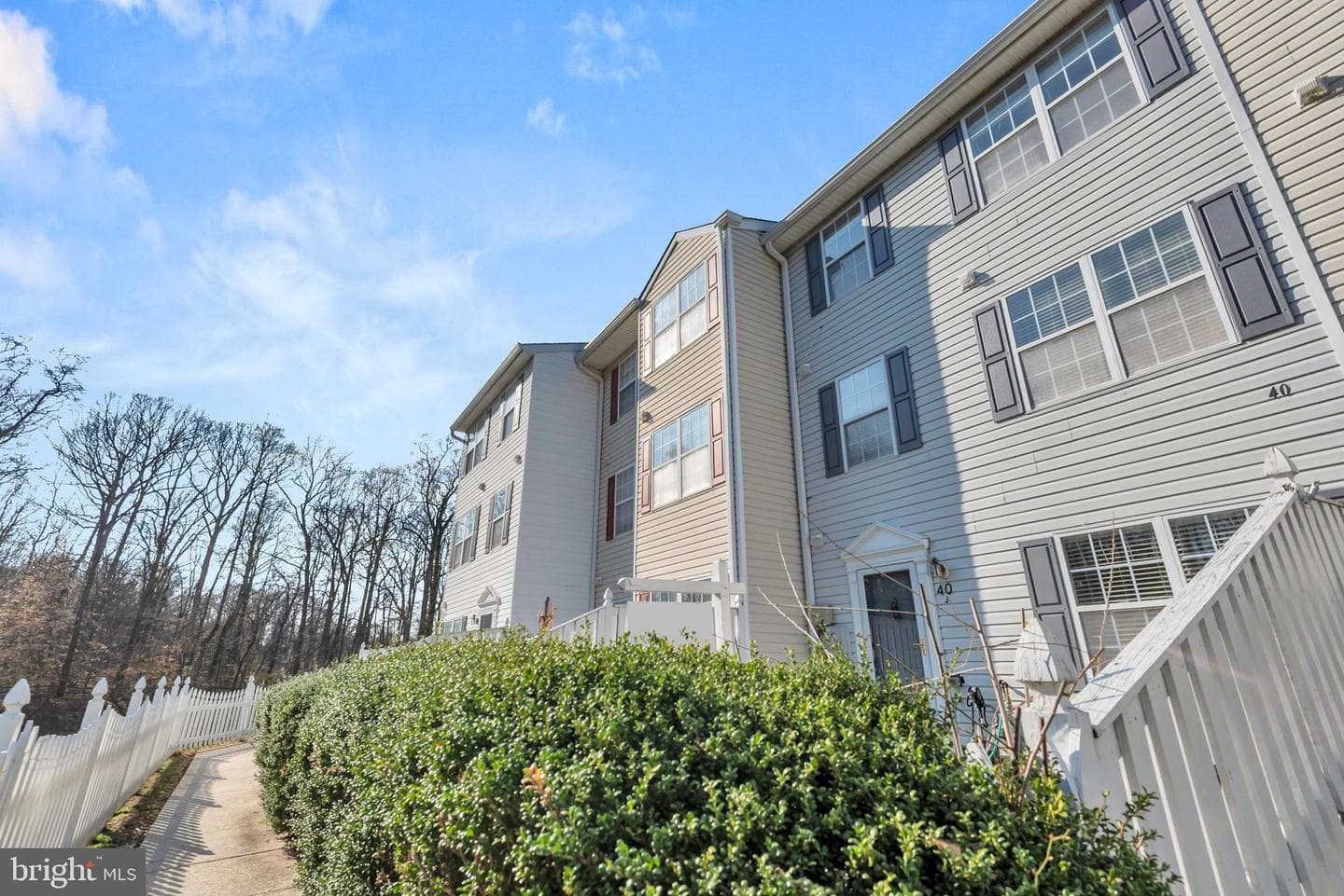 40 Ironstone Ct # J photo 3