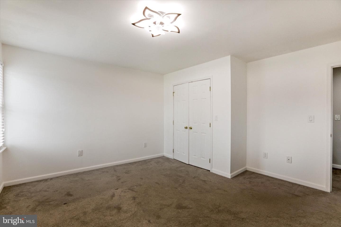 107 Ferndale Avenue photo 28