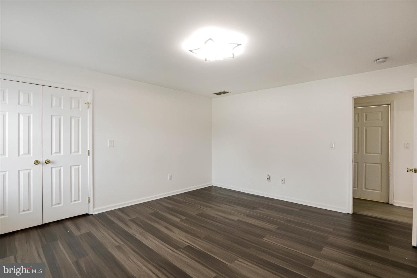 107 Ferndale Avenue photo 54