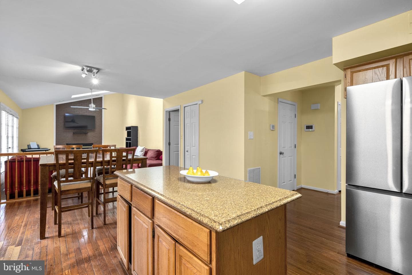 1703 Grey Birch Court photo 13