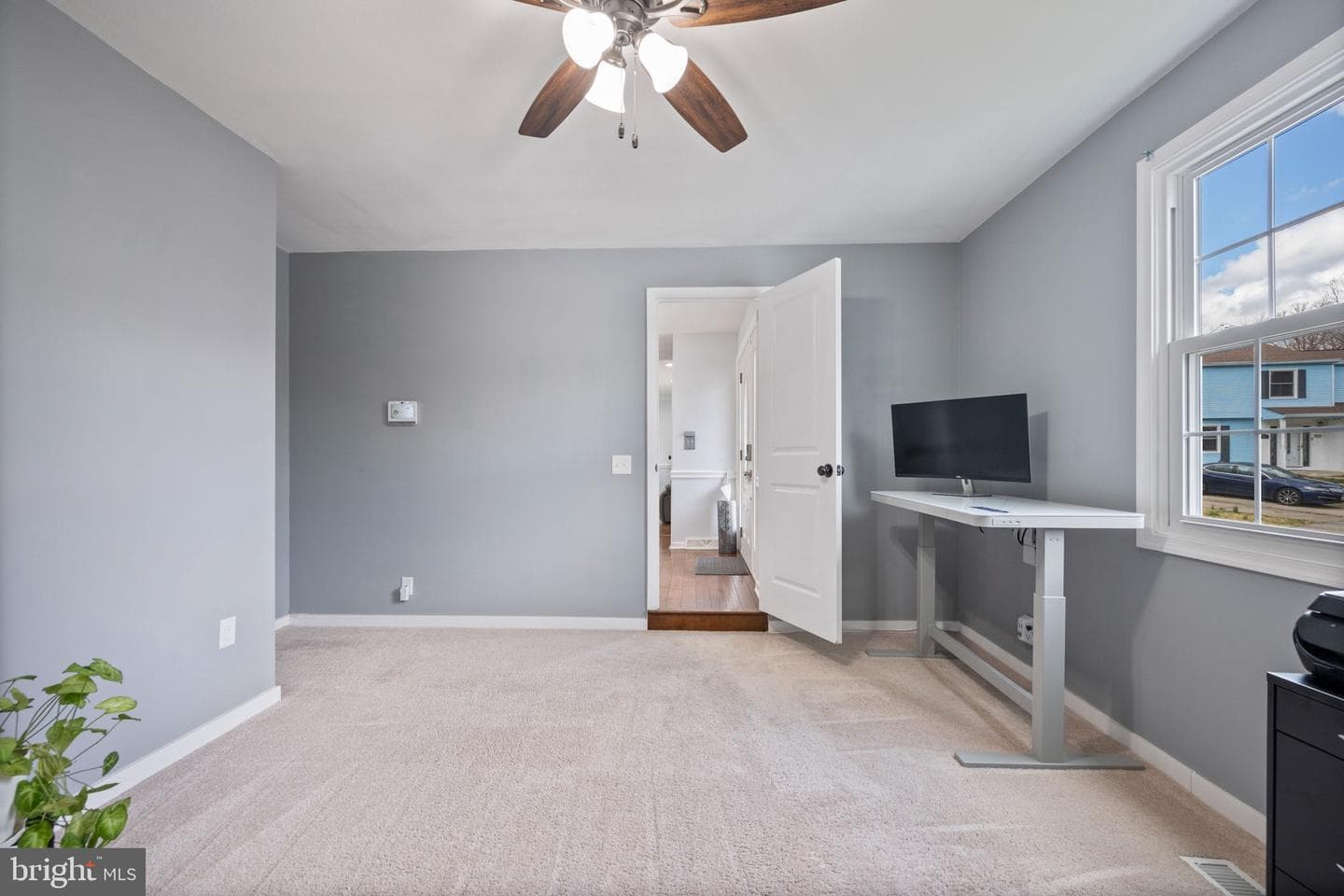 645 Ridgefield Court photo 14