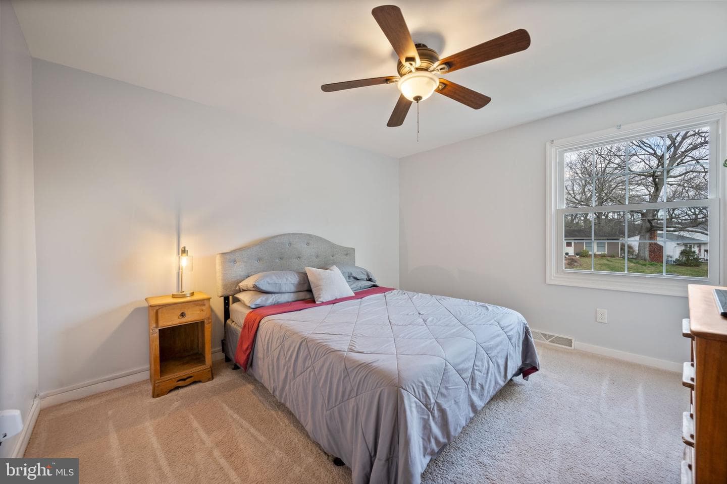 645 Ridgefield Court photo 23