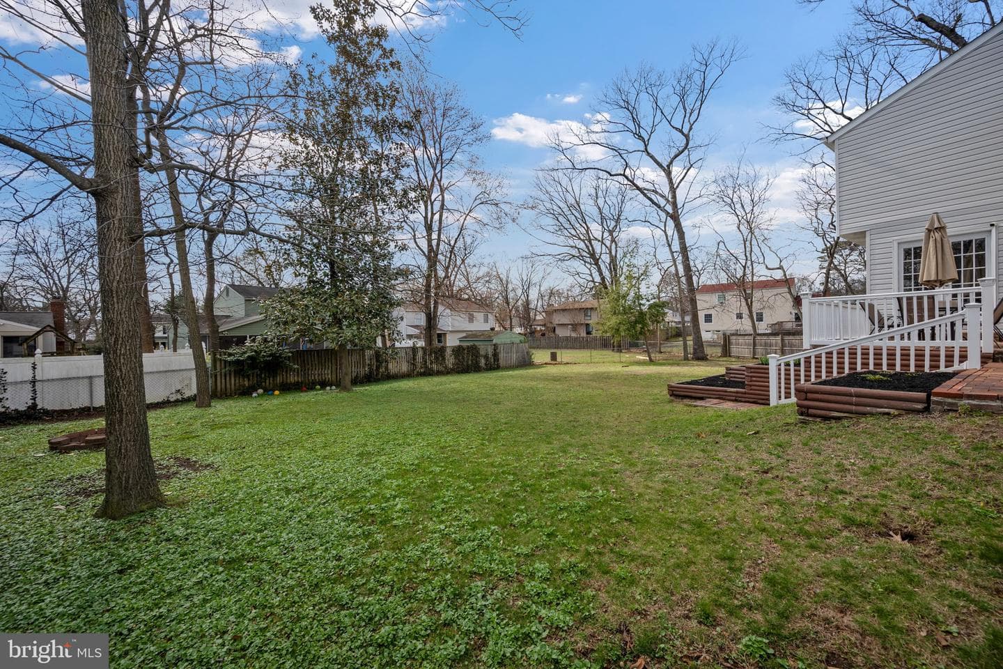 645 Ridgefield Court photo 39