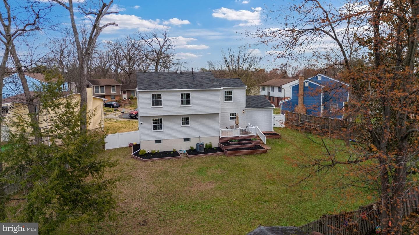 645 Ridgefield Court photo 58