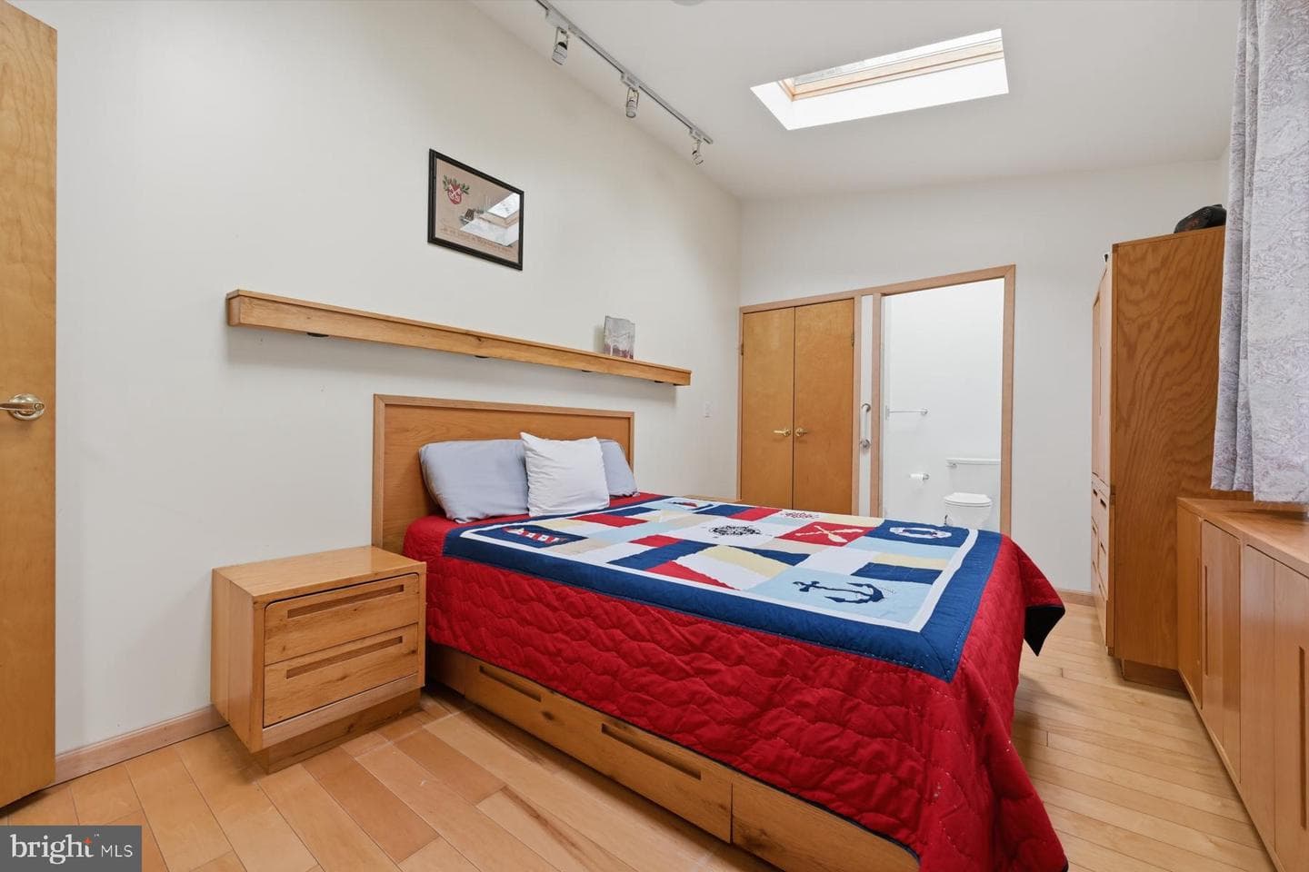 561 Arundel Drive photo 24