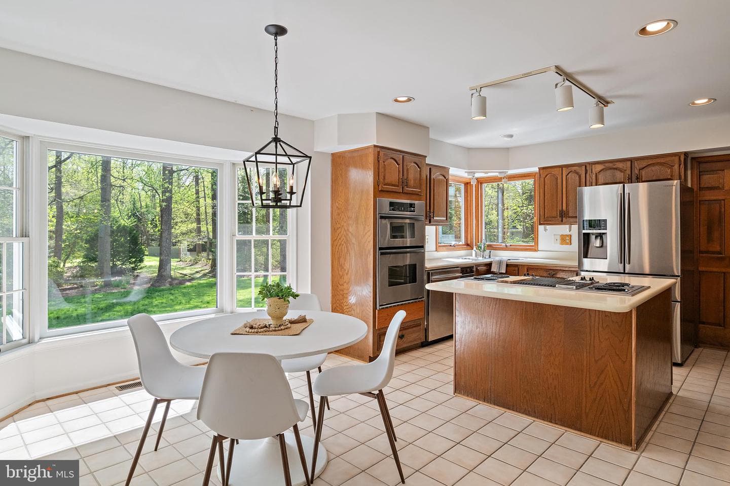1788 Rochester Street photo 24