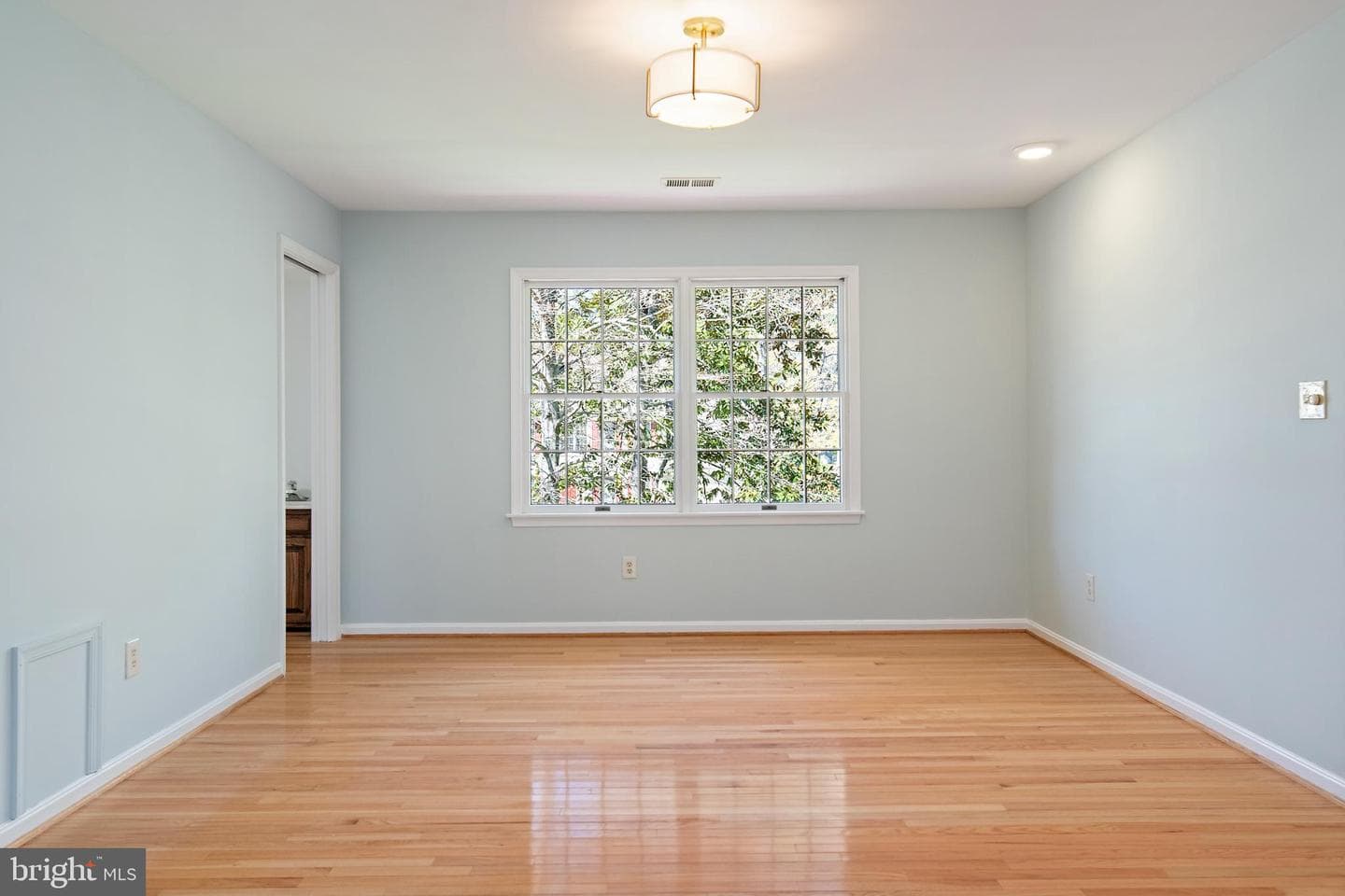 1788 Rochester Street photo 31
