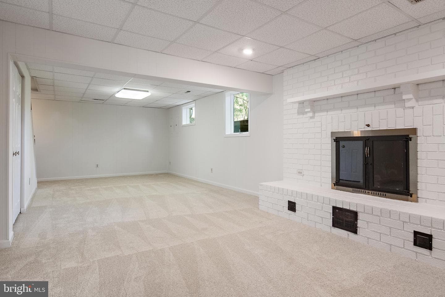 1788 Rochester Street photo 45