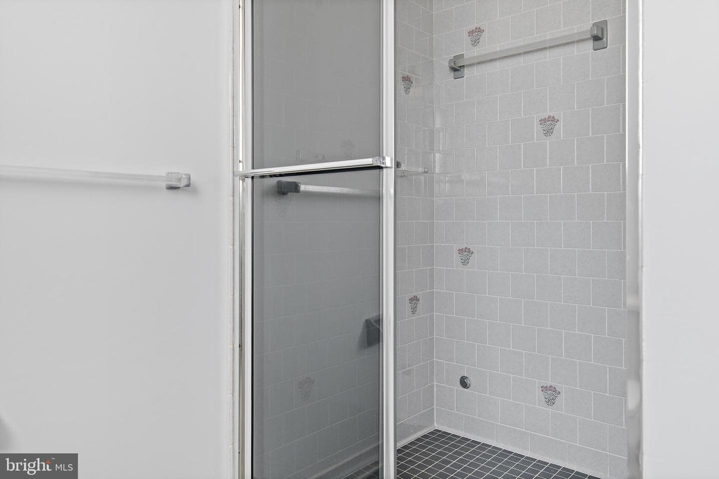 1788 Rochester Street photo 54