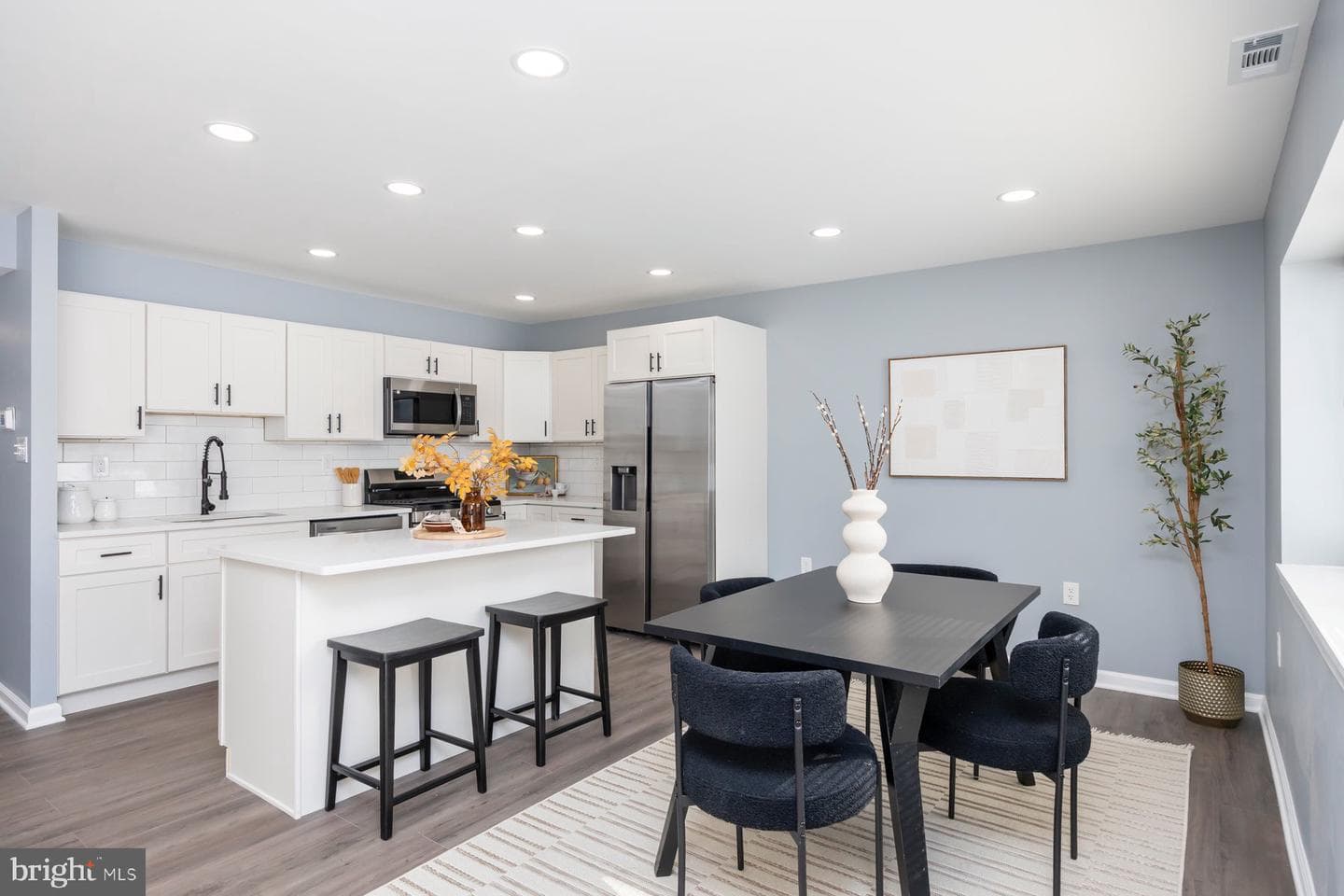 352 Gatewater Court #a photo 10
