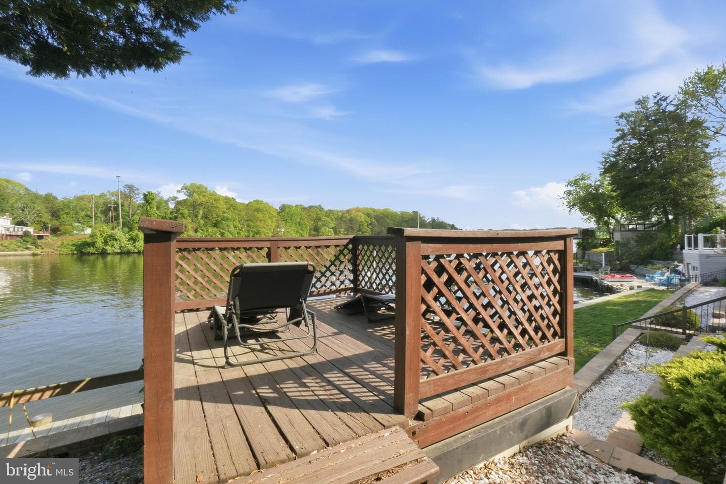 426 Riverside Drive photo 29