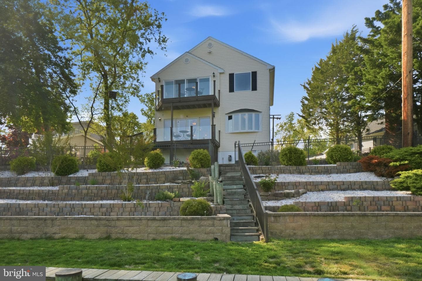 426 Riverside Drive photo 30