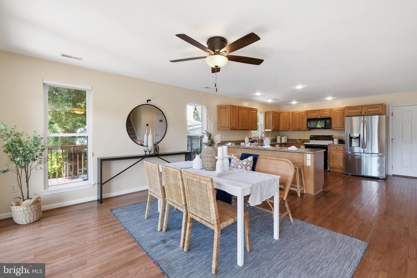 426 Riverside Drive photo 6