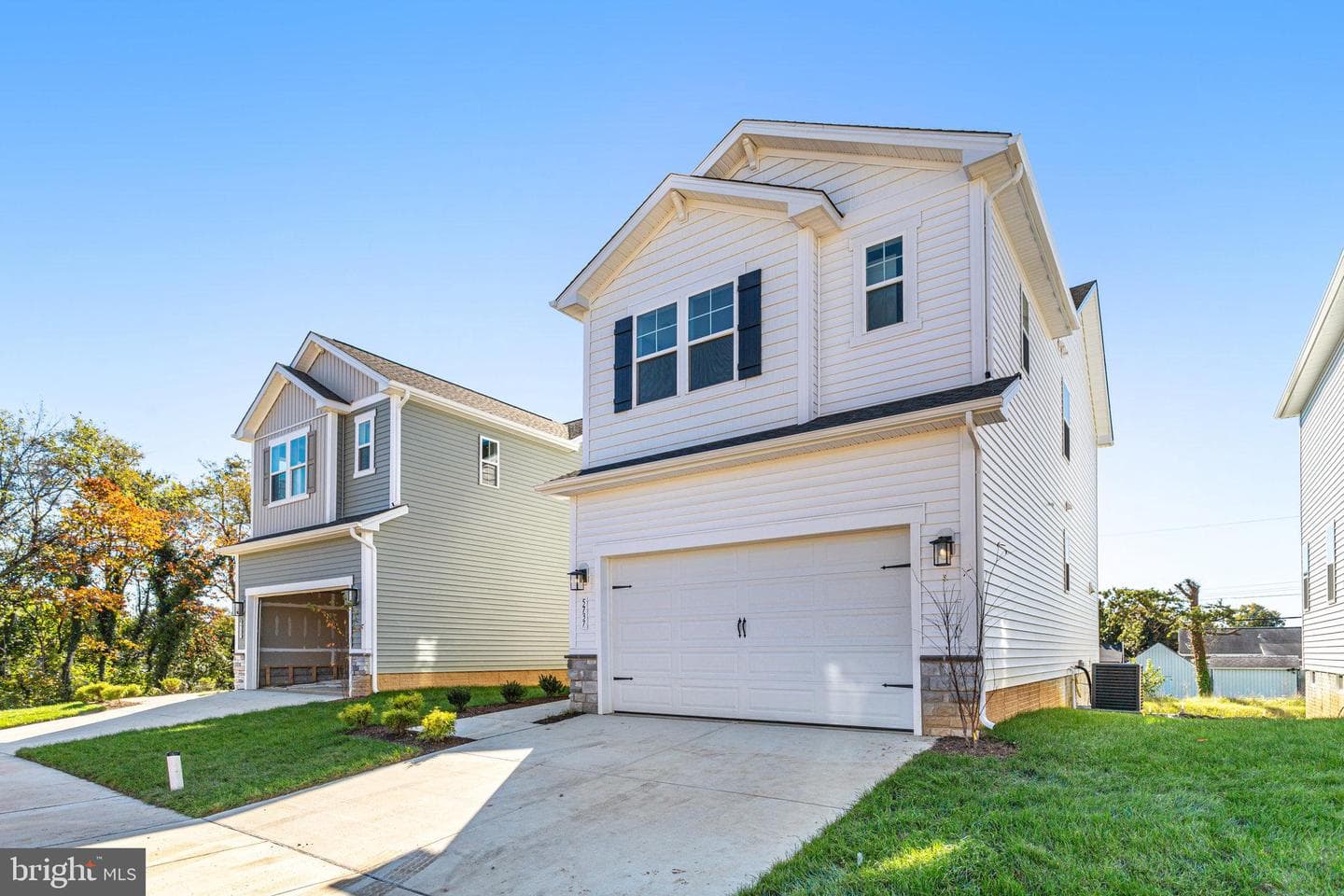 5737 Howard Drive photo 3