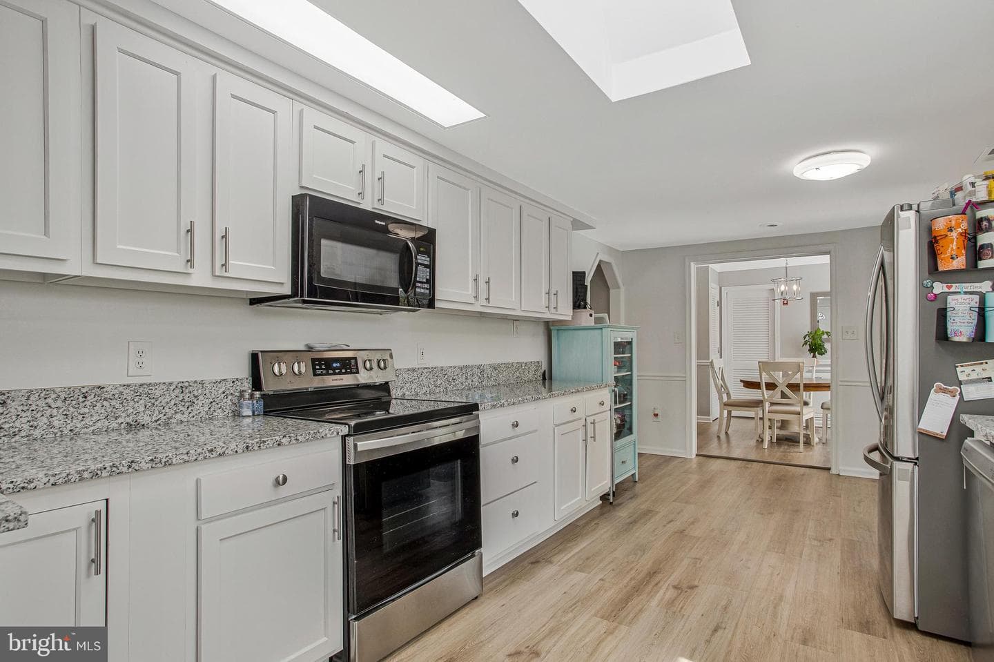 114 River Road photo 10