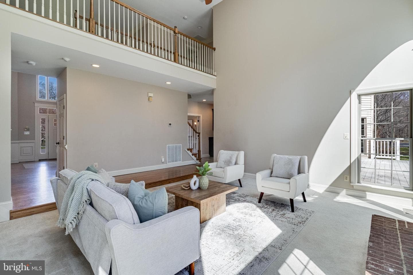 99 Hummingbird Court photo 6