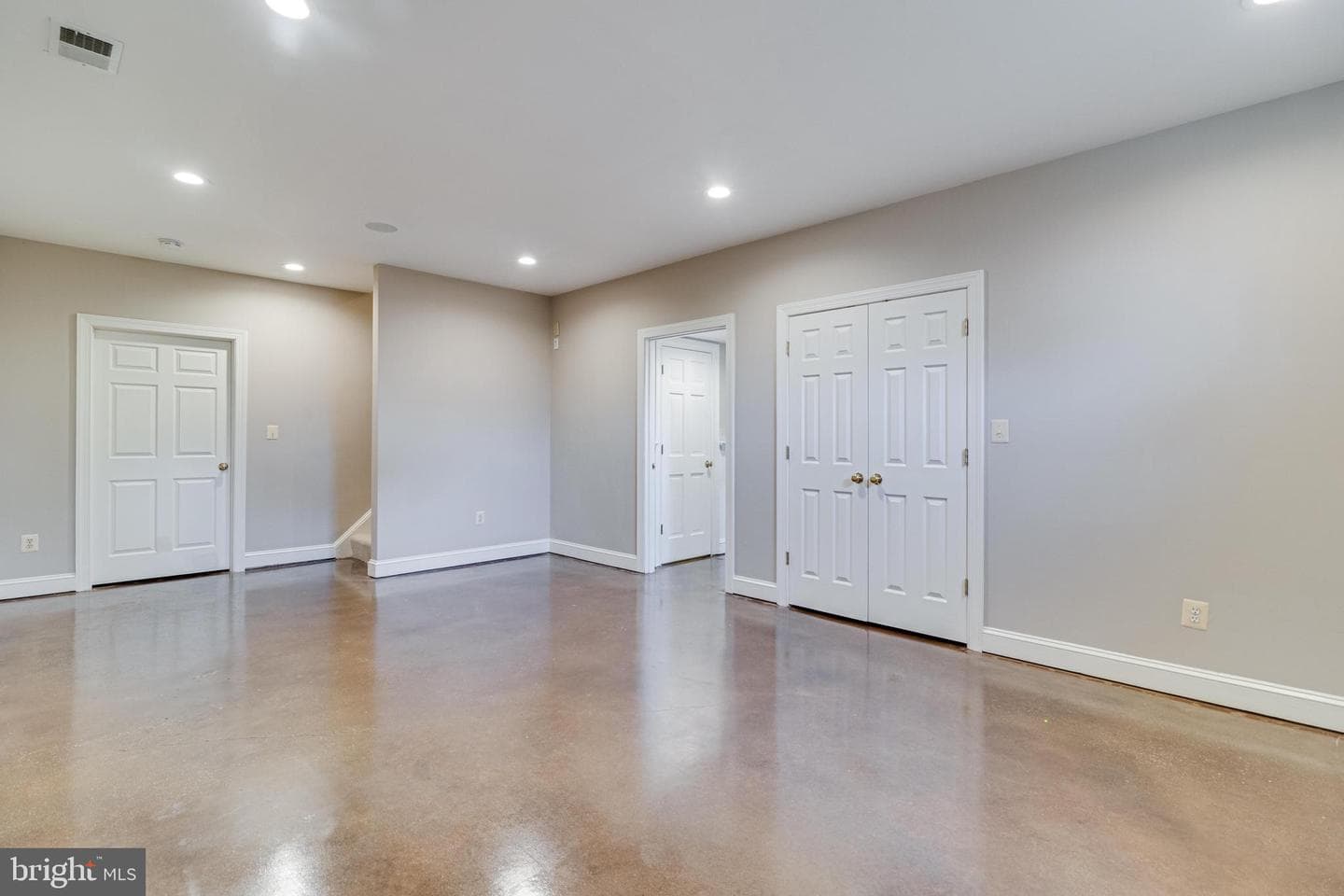 99 Hummingbird Court photo 61