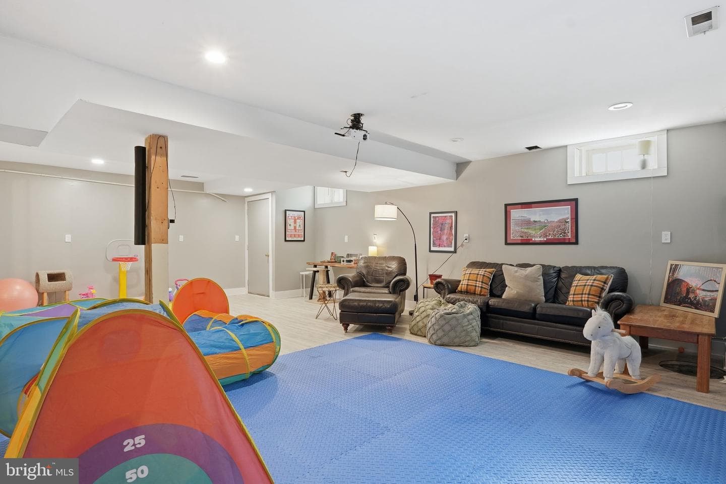 342 Broadview Lane photo 35